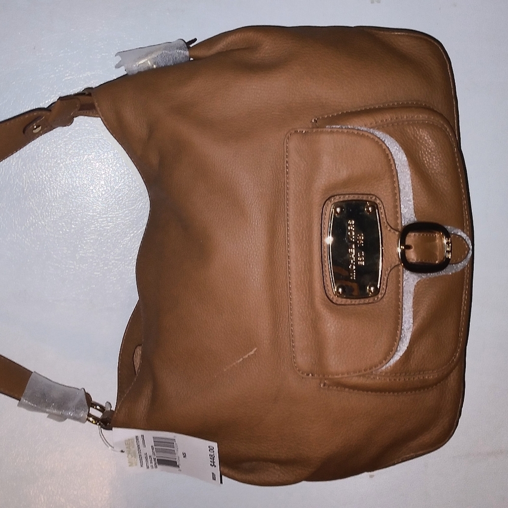NEW WITH TAGS Michael Kors shoulder bag